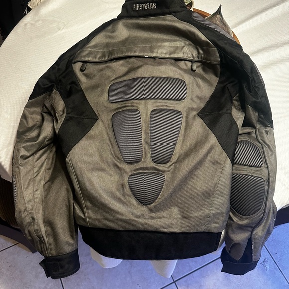 FirstGear Motorcycle Jacket with Protective Padding Large - Picture 3 of 8
